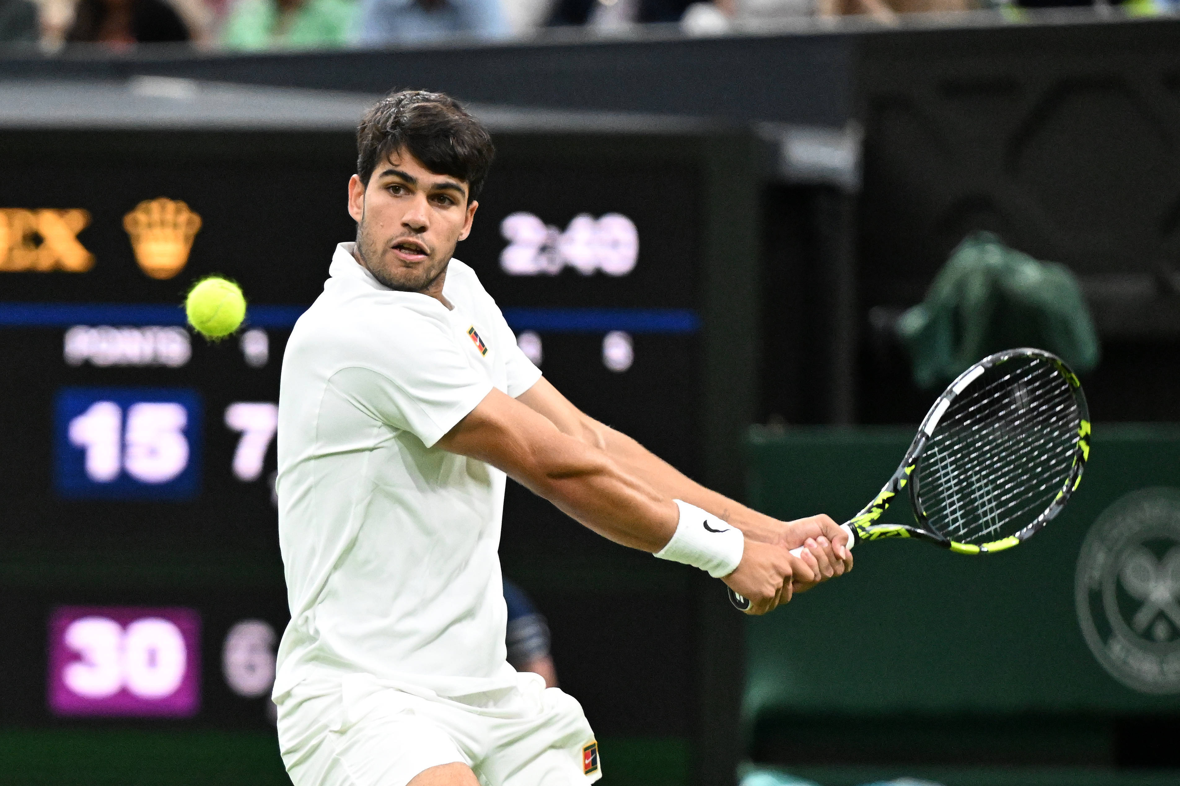 爱游戏APP-戴维斯杯翻盘温网,阿尔卡拉斯点燃赛场