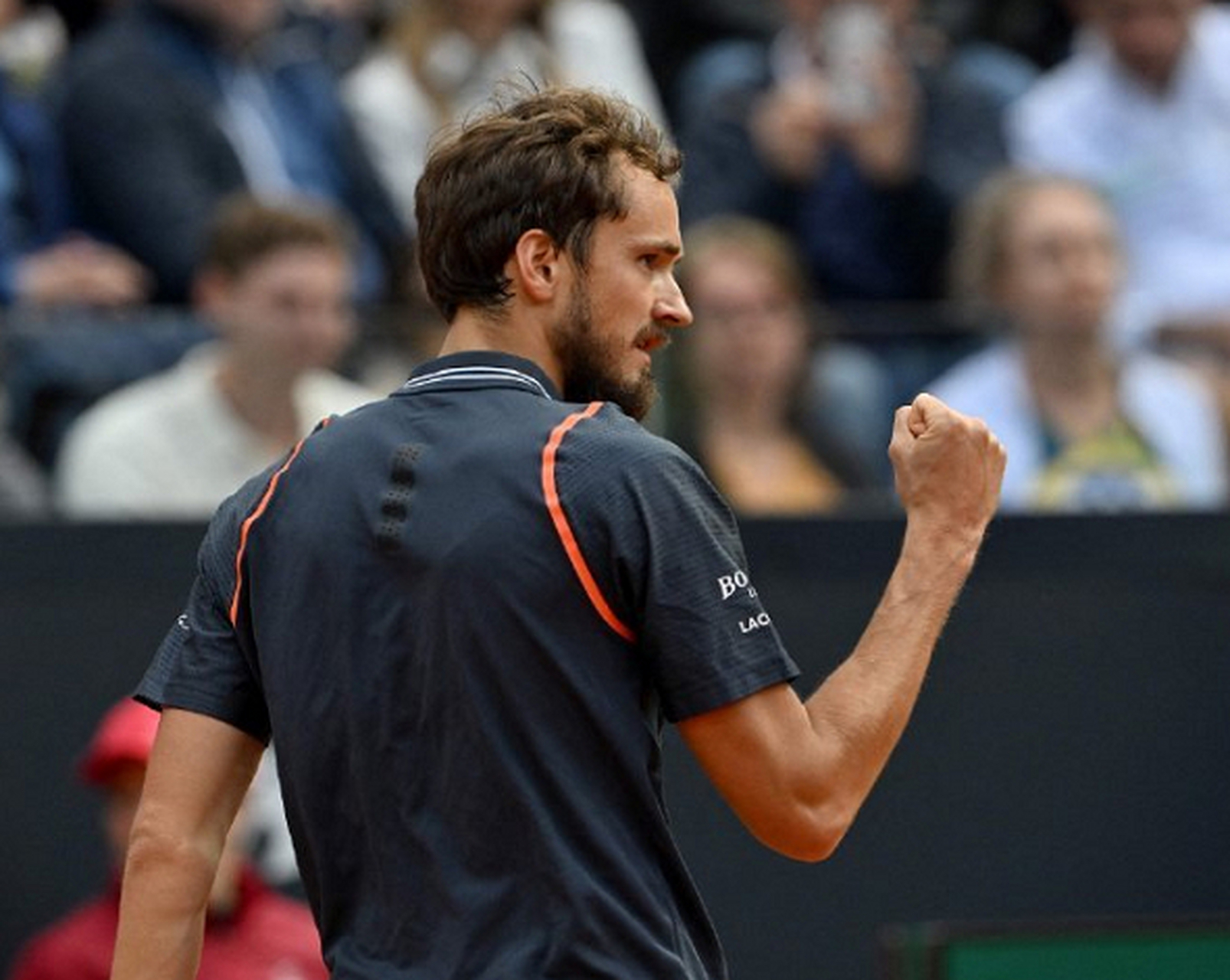 爱游戏体育-联合杯鏖战ATP总决赛，梅德韦杰夫状态火热